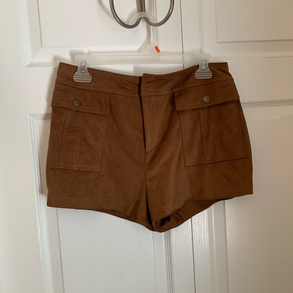 ☆ forever 21 faux suede shorts size L ☆